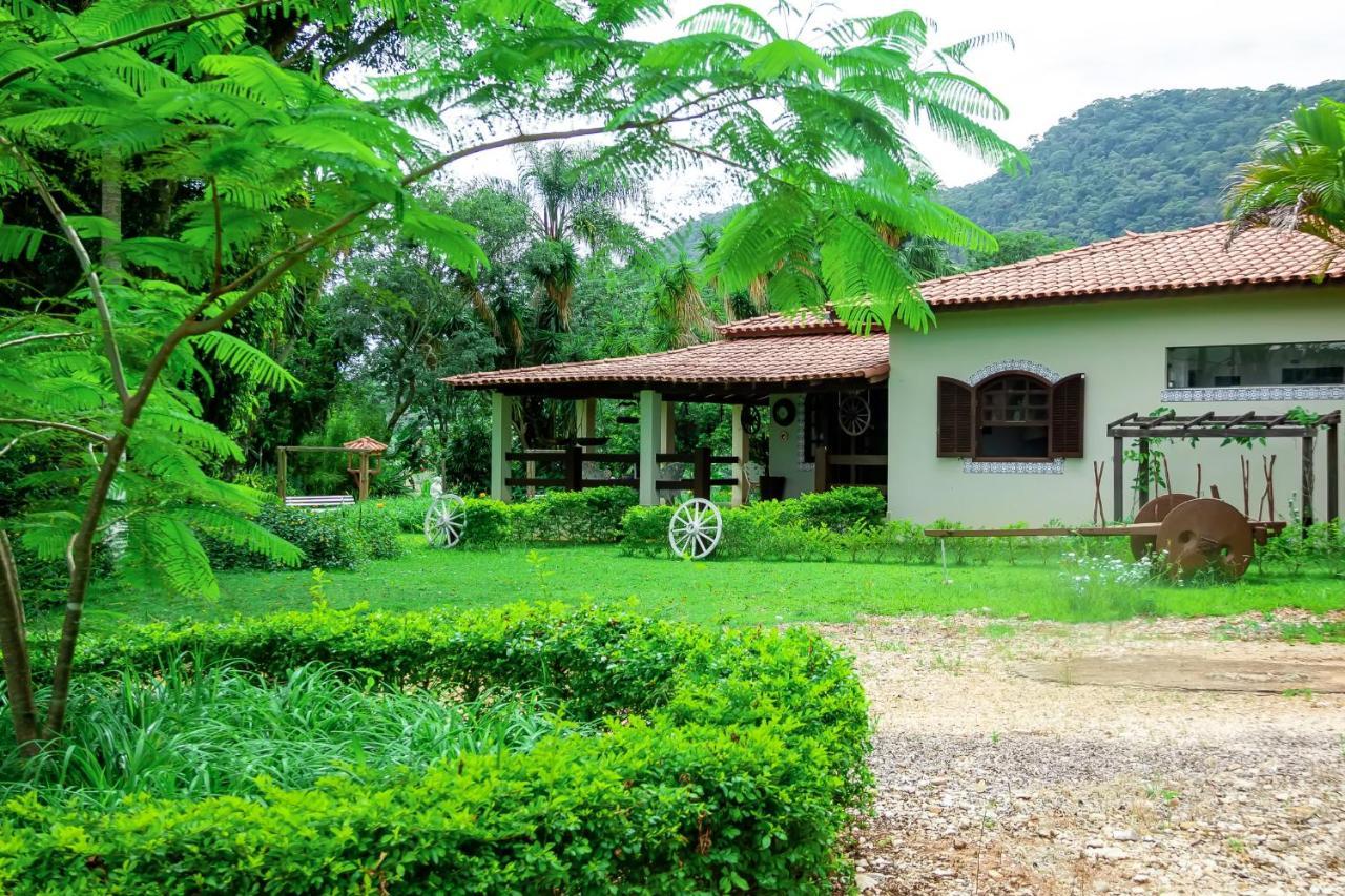 Fazendinha Nossa Senhora Da Medalha Milagrosa Villa Ouro Fino  Exterior foto
