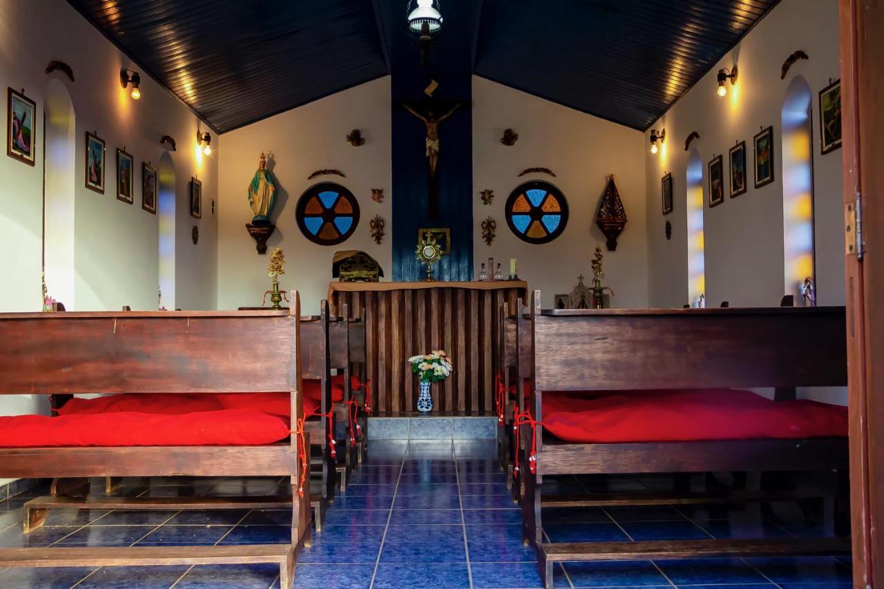 Fazendinha Nossa Senhora Da Medalha Milagrosa Villa Ouro Fino  Exterior foto