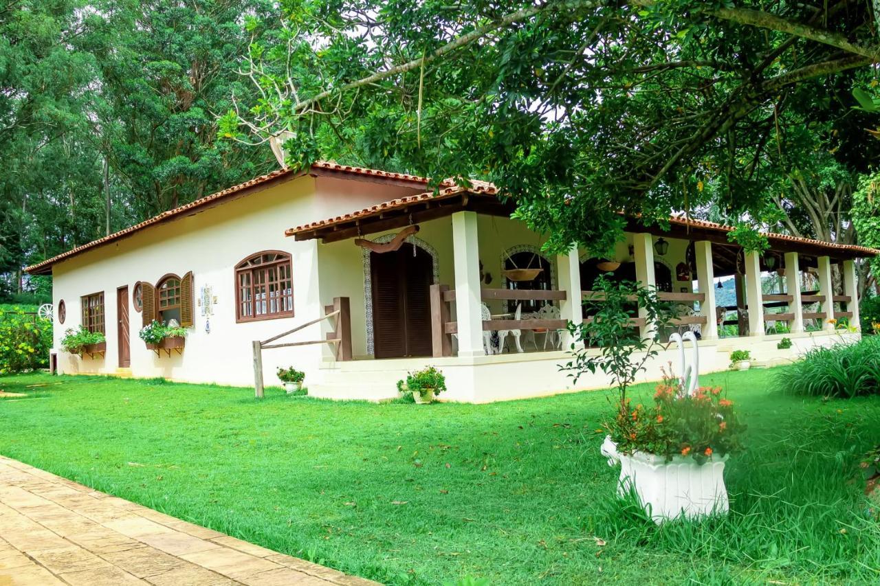 Fazendinha Nossa Senhora Da Medalha Milagrosa Villa Ouro Fino  Exterior foto